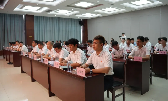 GGPoker��(�й���½)Ψһ�ٷ���վ